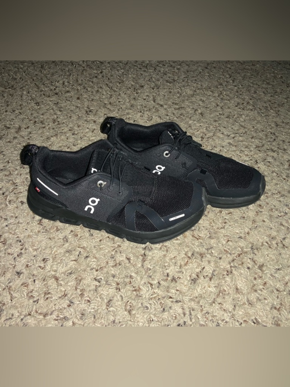 On Kids' Cloud Sneaker - Black